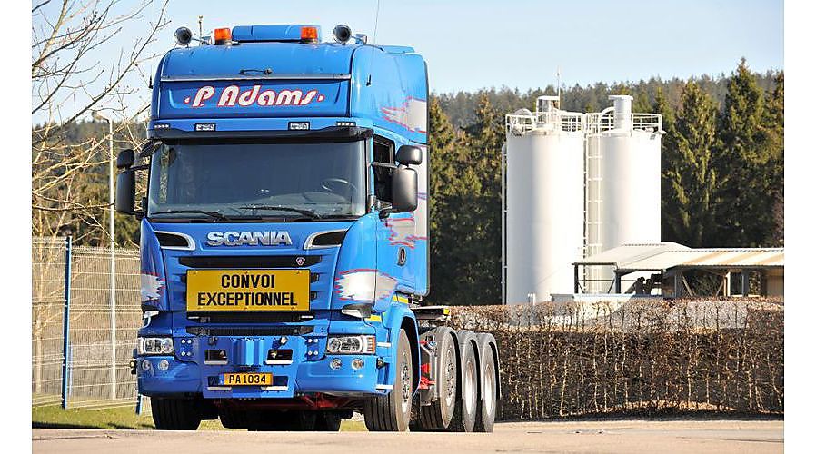 4 tracteurs Scania pour Transpalux