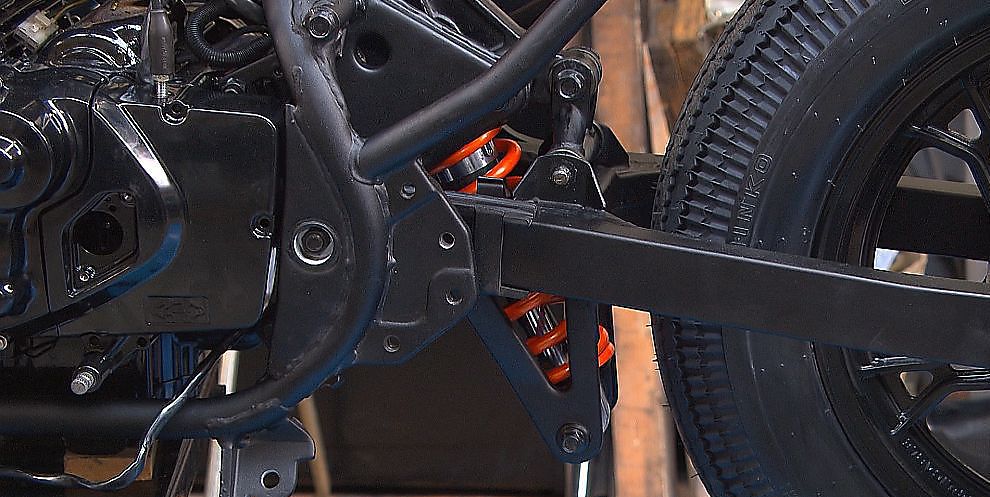 Café racer 30 - DIY on wheels