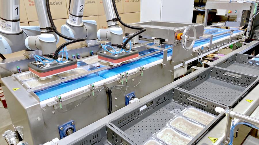 Laat het vullen van dozen aan een cobot over