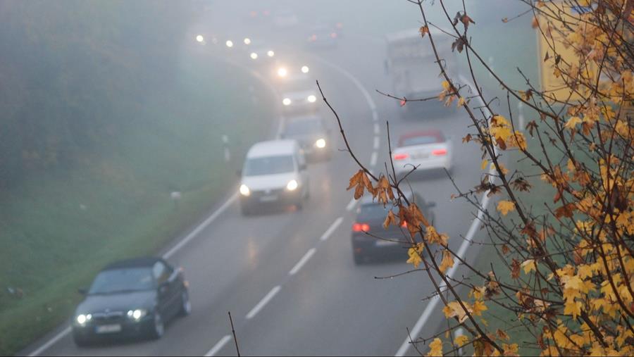 Vertrouw niet (altijd) op automatische lichtregeling bij mist